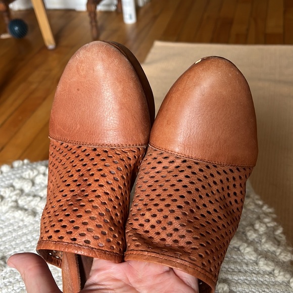 FREE PEOPLE Leather Clogs - Picture 7 of 10